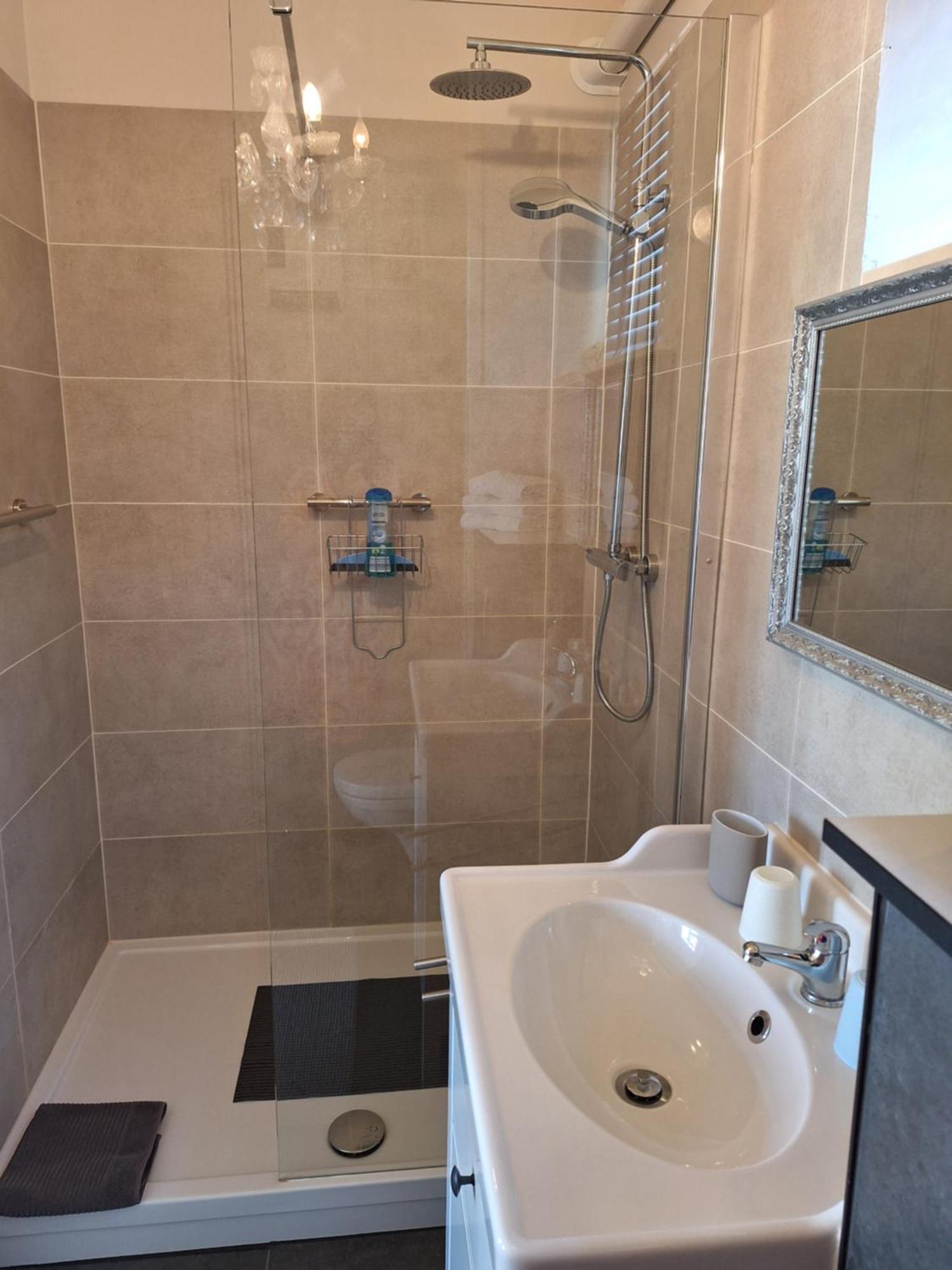 Gastsuite In Valkenburg Aan De Geul Esterno foto